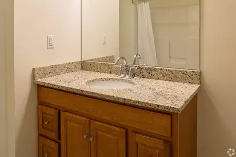 43 Monroe Dr #3, Rochester, NH 03867