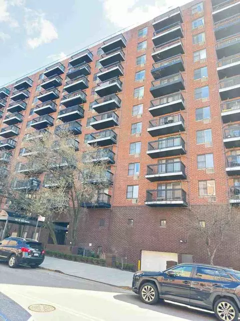 140-16 34th Ave #1113, Flushing, NY 11354