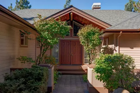 2759 NW Champion Cir, Bend, OR 97703