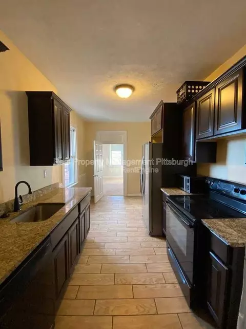 3053 Brereton St #2, Pittsburgh, PA 15219