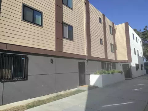 1575 12 W 37th Pl #206, Los Angeles, CA 90018