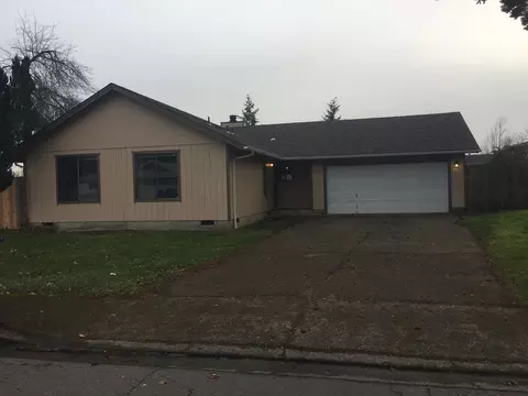 407 S St, Springfield, OR 97477