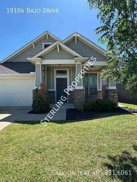 19104 Bajo Dr, Edmond, OK 73012