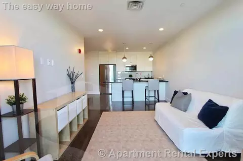 434 Mcgrath Hwy #412, Somerville, MA 02143