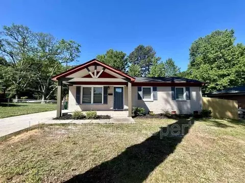 3932 Slagle Dr, Charlotte, NC 28215