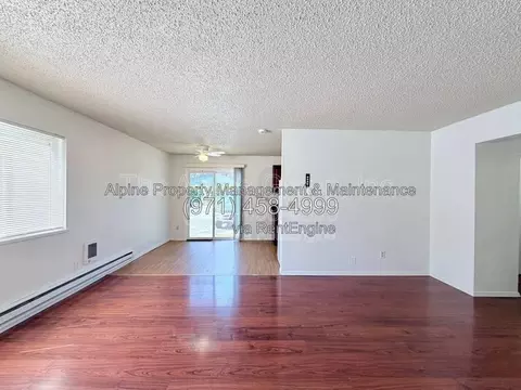 10843 SE Bush St #1, Portland, OR 97266