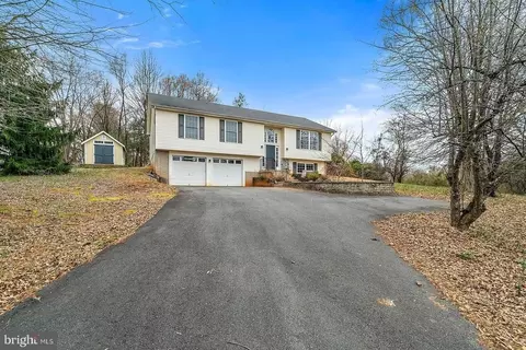 17476 Hawthorne Ave, Culpeper, VA 22701