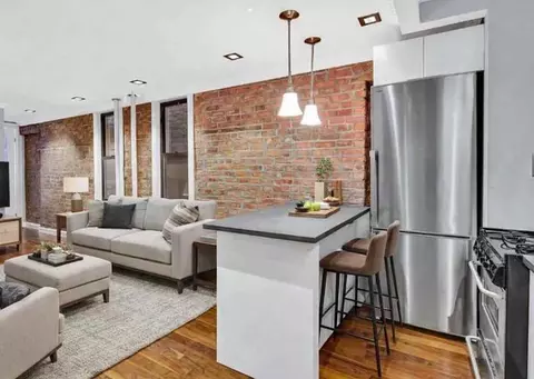 166 Mulberry St #4F, New York, NY 10013