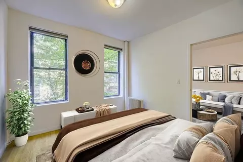 141 W 10th St #21, New York, NY 10014