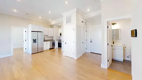 16 Highgate St #202, Boston, MA 02134