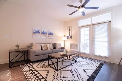 5880 Inwood Dr #1013451P, Houston, TX 77057
