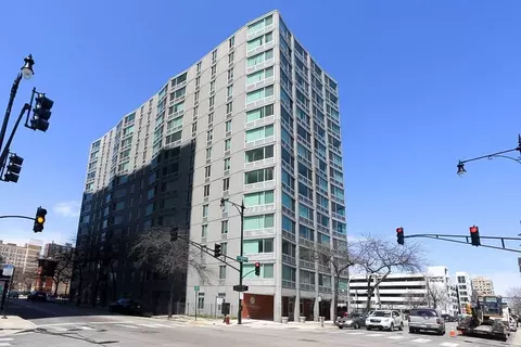 4600 N Clarendon Ave #1104, Chicago, IL 60640