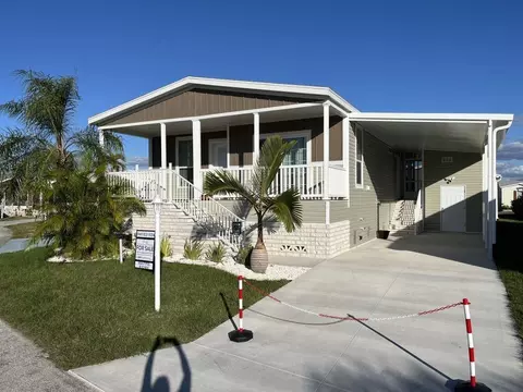 24300 Airport Rd #111, Punta Gorda, FL 33950
