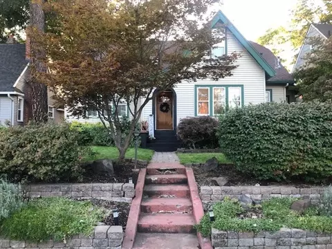 2324 S Jefferson St, Spokane, WA 99203