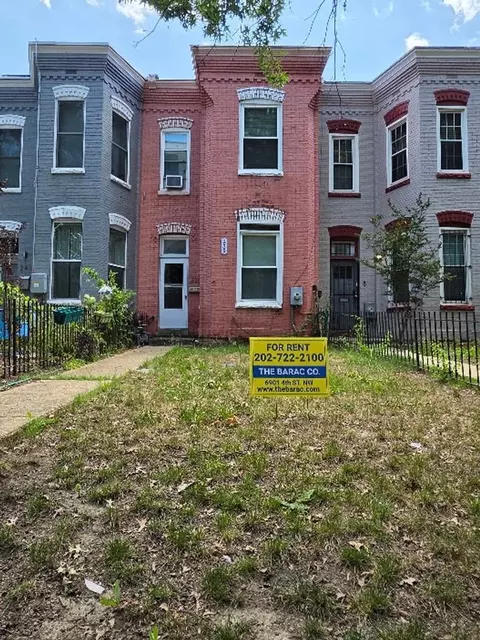 239 K St NE # NE, Washington, DC 20002