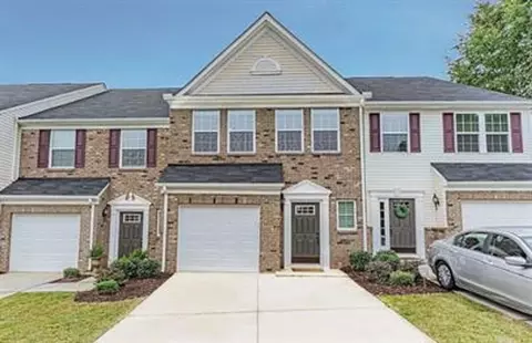 4 Glenside Dr, Greenville, SC 29607