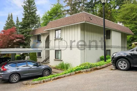 12258 NE 117th Pl #E5, Kirkland, WA 98034