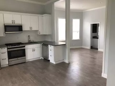 828 Milton St, Oakland, CA 94607