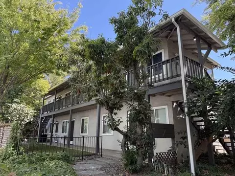 1421 22nd St #4, Sacramento, CA 95816