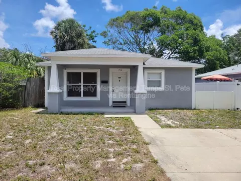 1910 45th St S, Saint Petersburg, FL 33711