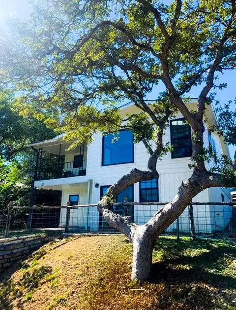 1201 Lake Shore Dr #NA, Spicewood, TX 78669
