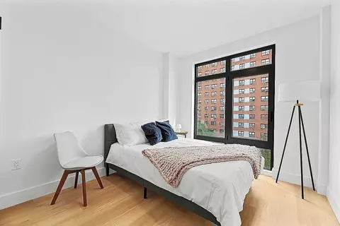 63 Pitt St #11B, New York, NY 10002