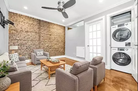 230 E 32nd St #3A, New York, NY 10016