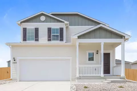 7325 Crystal Ave, Frederick, CO 80530