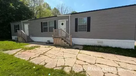 2088 Empire Ave #58, Benton Harbor, MI 49022