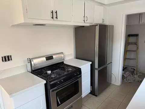 1310 W 89th St #1310-5, Westmont, CA 90044