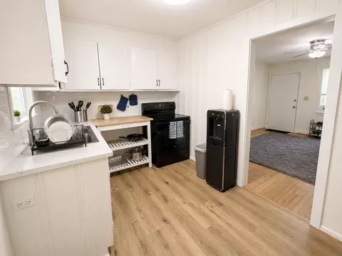 116 Buena Vista Ave #B, Greenville, SC 29607