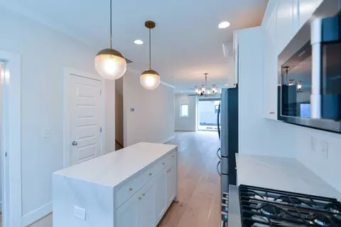 5 Seawell Ave #105, Raleigh, NC 27601