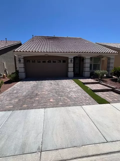 10628 Aphrodite St, Las Vegas, NV 89183