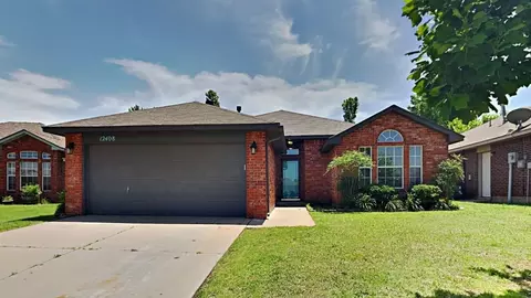 12408 SW 12th St, Yukon, OK 73099