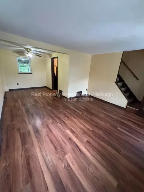 48 Wenzell Pl, Pittsburgh, PA 15216