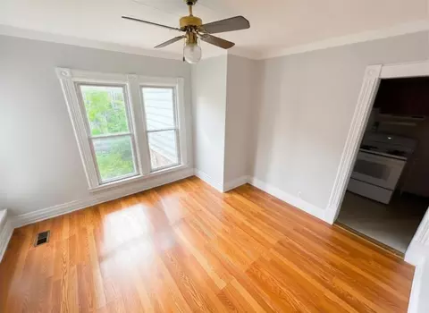 917 W Cross St #5, Ypsilanti, MI 48197