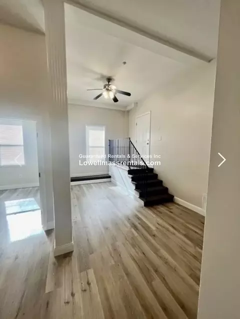 258 School St #2, Lowell, MA 01854