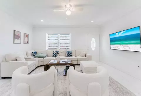 2005 Mercer Ave #1521832P, West Palm Beach, FL 33401