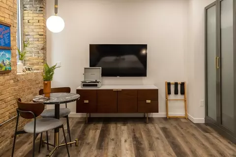 65 Monroe Center St NW #1539826P, Grand Rapids, MI 49503