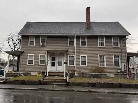 277 E Merrimack St #1, Lowell, MA 01852