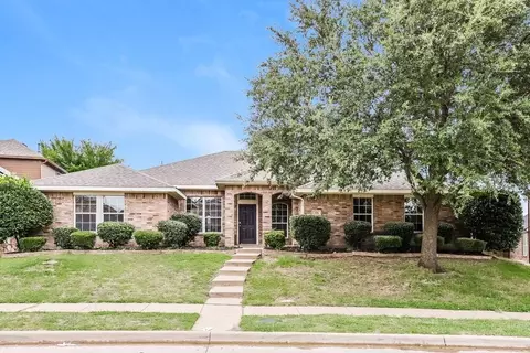 608 Azalea Dr, Glenn Heights, TX 75154