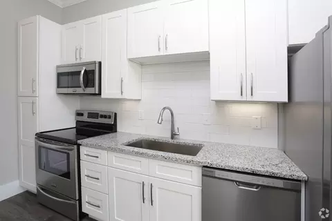 20 2, Greenville, SC 29607