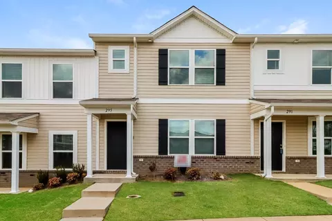 323 Century Dr, Salisbury, NC 28147