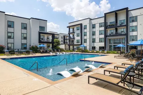 9701 Spectrum Dr # 13215, Austin, TX 78717