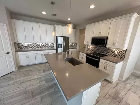 8807 Antarus Dr, Wellington, FL 33467