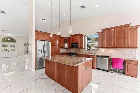 5872 NW 73rd Ct, Parkland, FL 33067