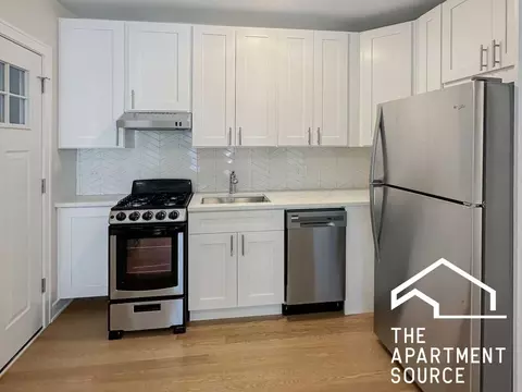 638 W Arlington Pl #55G, Chicago, IL 60614