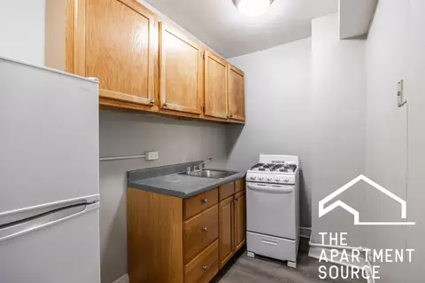 661 W Sheridan Rd #410, Chicago, IL 60613