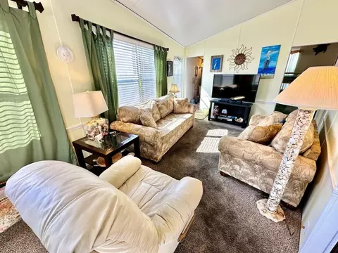 527 Nettles Blvd #1537486P, Hutchinson Island South, FL 34957
