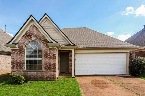 7851 Fallstone Rd, Memphis, TN 38125